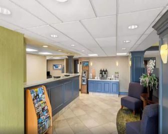 Peaceful Getaway Room w/ Complimentary Breakfast - Local Highlights - Cranberry Township - Vastaanotto