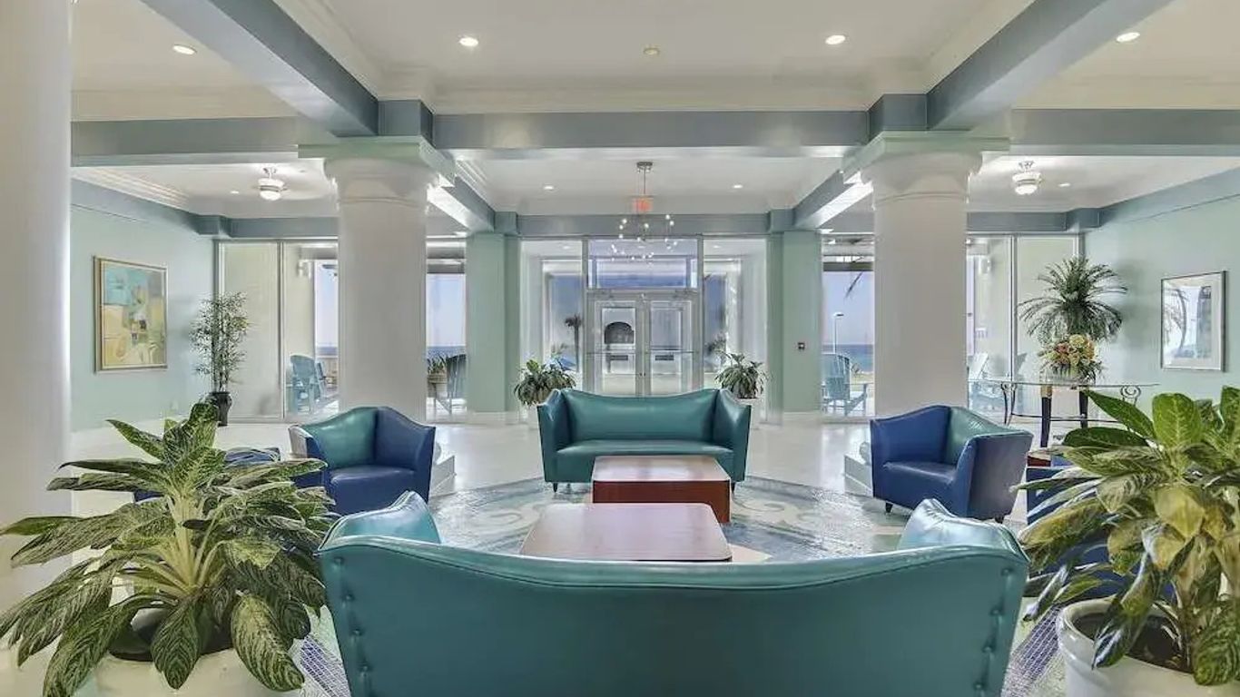 Boardwalk Beach Resort by Royal American Beach Getaways