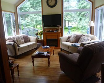 La Tremblante - מון טרמבלאן - סלון