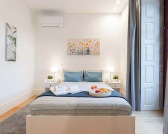 Plaza Apartments by HostWise - Guimarães