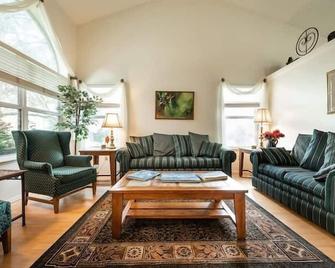How can you pass on this? 1000 sq. foot basement - US Air Force Academy - Living room