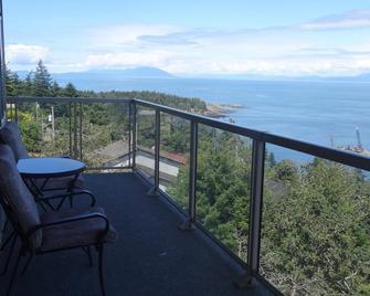 Gibralter Rock Ocean View B&B - Nanaimo - Balcony