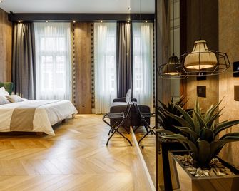 Schuster Boarding House - Braşov - Sovrum