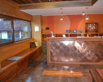 Puerto Chico Hotel - Puerto Varas - Front desk