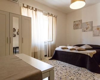 B&B Roma Città Aperta - Rome - Bedroom