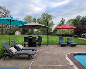 Bridle Pool House - Lansdale - Patio