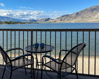 Coast Osoyoos Beach Hotel - Osoyoos - Balcony