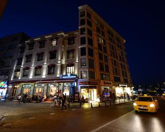 Manesol Old City Bosphorus - Istanbul - Building