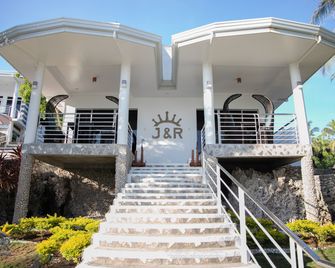 J&R Residence - Anda