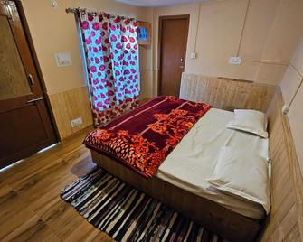 Premalya Trails By Tirtha - Naggar - Habitación
