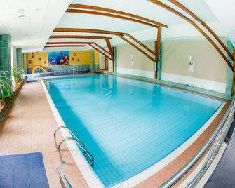 Hotel Patria - Strbske Pleso - Piscina
