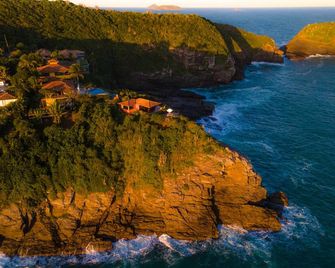 Cliffside Luxury Inn - Búzios