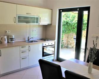 Guest House Ankora - Skradin - Kitchen