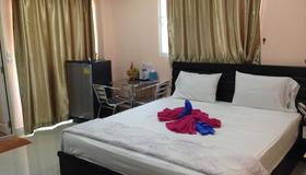 Soi44 Rama2 Room For Rent - Bangkok - Bedroom