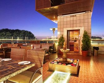 Hotel Roopa - Mysore - Balcony