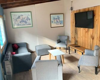 Hostel Nix - Bariloche - Sala de estar