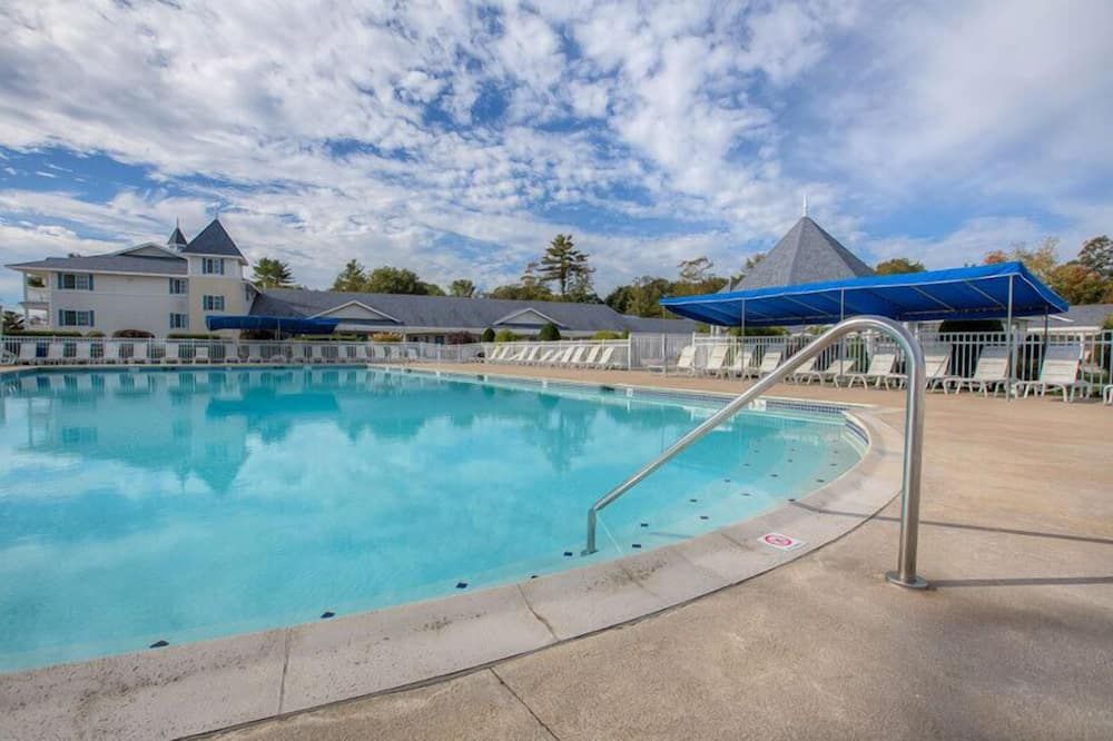 Ogunquit Hotel and Suites - אוגונקוויט - בריכה