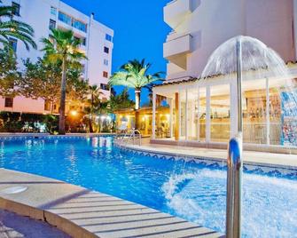 Cooee Aparthotel & Suites Cap De Mar - Cala Millor - Pool