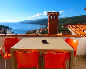 Apartments Rabac 981 - Rabac - Balcón