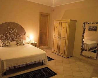 Bed And Breakfast Stella Di Mare - La Maddalena