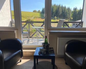 Landhotel Flora & Fauna - Winterberg - Balcony