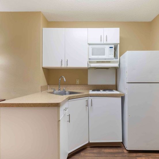 Kitchen view of Extended Stay America Suites - Washington - DC - Gaithersburg - North