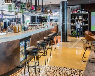 Novotel Barcelona Cornella - Cornellà de Llobregat - Bar
