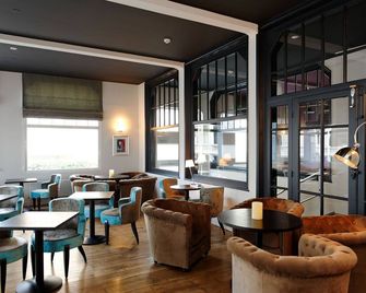 هوتل كاستيل فيكتوريا - لو توكيه - مطعم