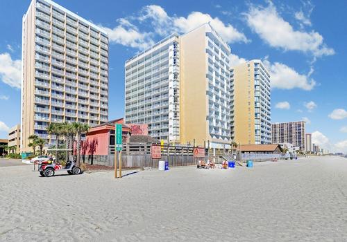 Sands Ocean Club Resort from $56. Myrtle Beach Hotel Deals & Reviews - KAYAK