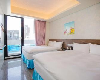 Hotel 99 - Taichung - Habitación