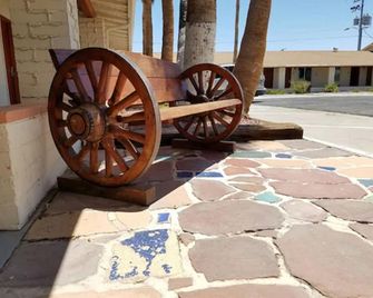 El Rancho Motel - Yuma - Näkymät ulkona