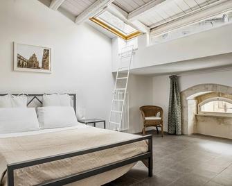 Ibla Apartments With Terrace By Wonderfu - Ragusa - Camera da letto