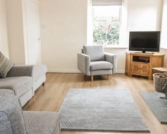 Bonjedward Mill Farm Cottage - Jedburgh - Living room