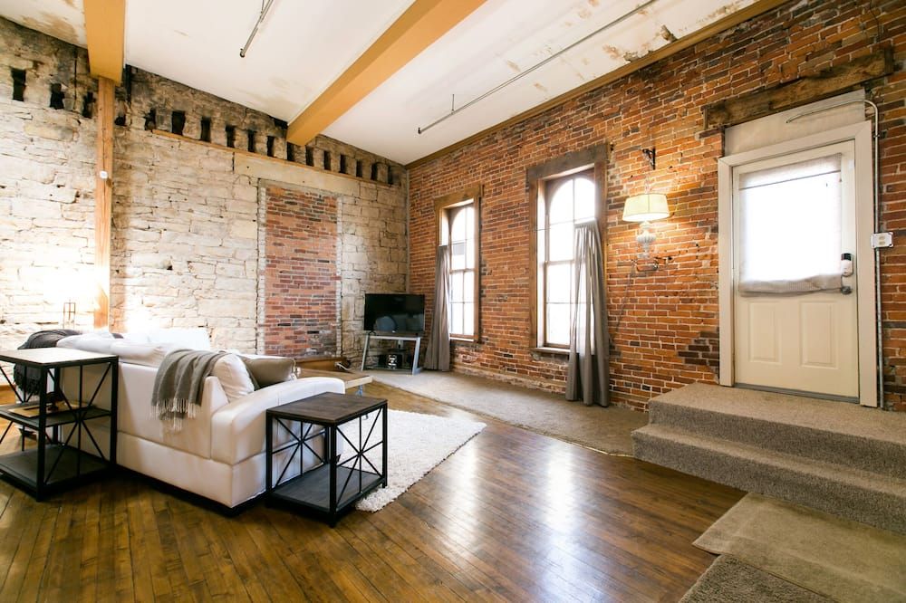 Bestlocation|bridesgetready|photo Backdrop|families|pets|rooftopviews|nightlife! - Stillwater - Sala de estar