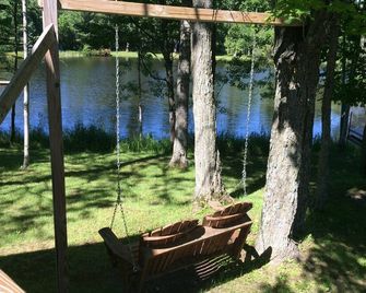 The Perfect Spot To Unwind, Relax And Enjoy Nature! - Fairview - Patio