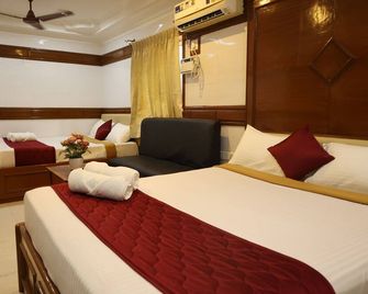 Svs Grand - Dindigul