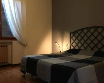 Casa Bellodi - Rolo - Habitación