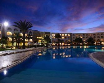 Hotel Sidi Mansour Resort & Spa - Djerba Ajim - Piscine