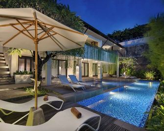 Amantrana Canggu - North Kuta - Bazén