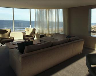 ذا جراند هوتل بونتا ديل إست - بونتا ديل إست - غرفة معيشة