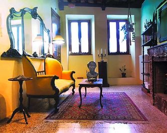 Mono 127 - Monte San Savino - Huiskamer