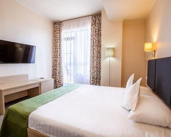 Hotel Bueno - מאמאיה - חדר שינה