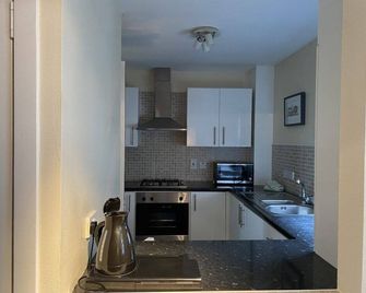 The Fort Hotel - Dundee - Kitchen