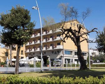 Hotel Fontana Olente - Ferentino - Budova