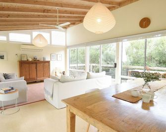 The Pelican Shed - Robe - Huiskamer