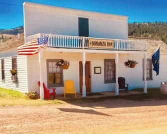 Historic Bonanza Inn Room 4 in Virginia City - Virginia City - Building