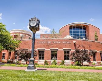 Newly Built Townhome - Frederick - Edificio