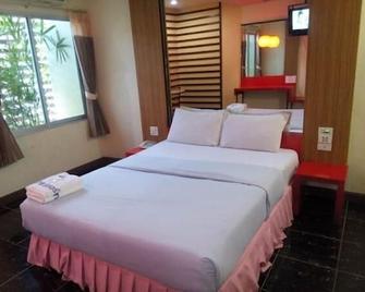 Pb Resort - Hat Yai - Bedroom