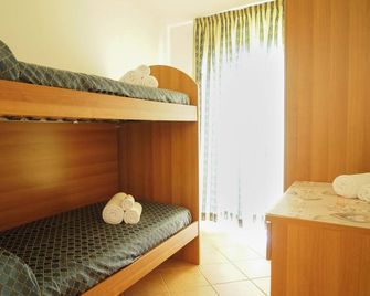 Panorama Rooms 2 about 1 km from the beach in San Salvo Marina - Marina di Vasto - Camera da letto