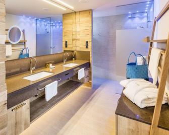 Alpine Luxury Spa Resort Schwarzenstein - Valdaora